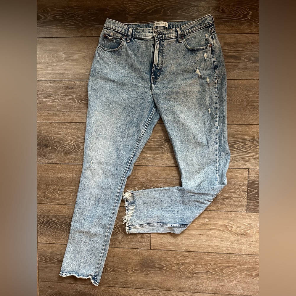 Abercrombie jeans